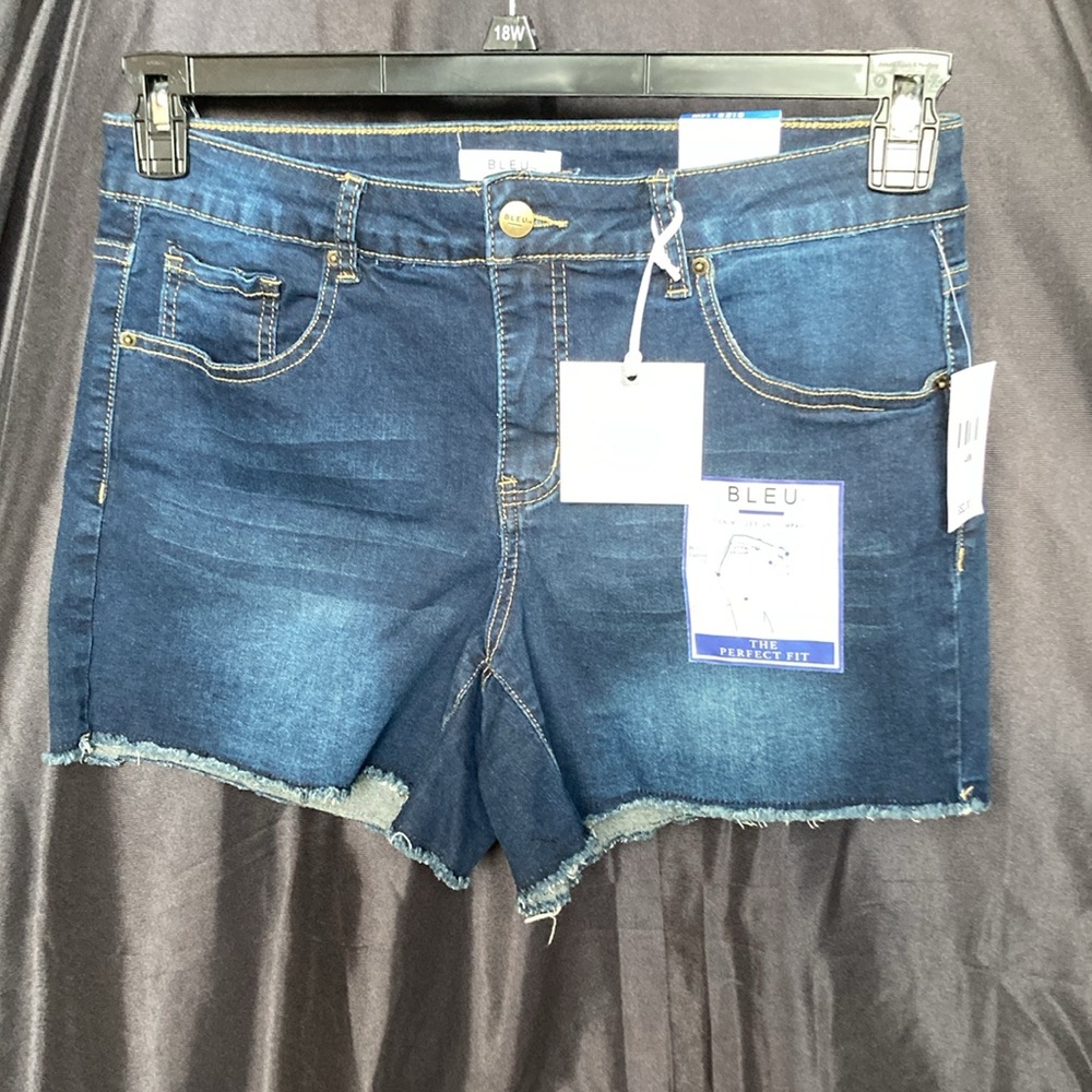Bleu high rise stretch denim short w tummy control raw hem 14W - Picture 12 of 16